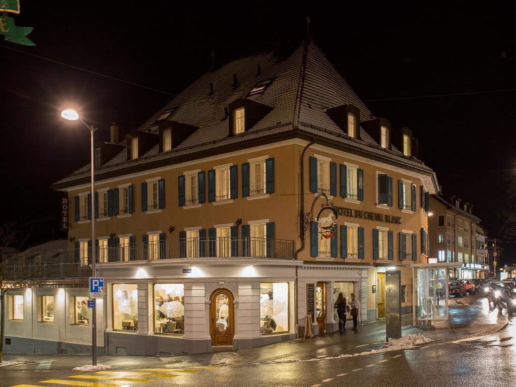 Hotel Du Cheval Blanc - City Center Bulle Exterior photo